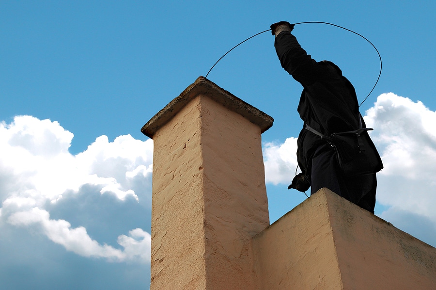 How to Tell if Your Chimney is Leaking